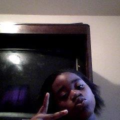 Profile Picture of Adrienne Matthews (@@adrienne54311) on Twitter