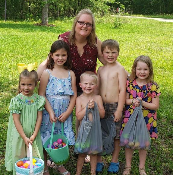 Profile Picture of Jennifer Bryant edwards (@jfemands) on Poshmark