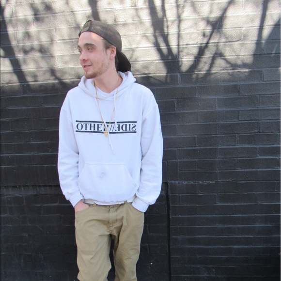 Profile Picture of Bailey Donahue (@bdon131) on Poshmark