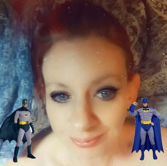 Sarah Paddleford - Poshmark Profile Picture of Sarah Paddleford (@sarahsue79420) on Poshmark