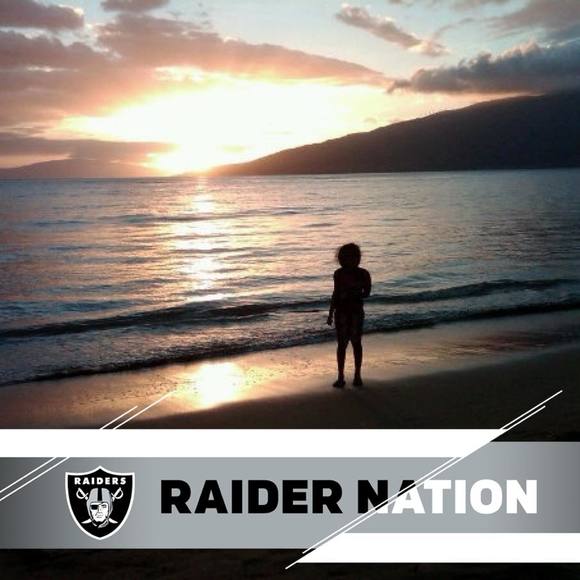 Profile Picture of Denise James (@myownself) on Poshmark