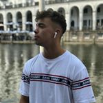 Profile Picture of Robin (@robin_romanowski) on Instagram