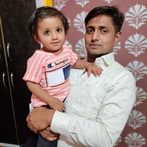 Profile Picture of Sapna Gandhi (@sapnagandhi777) on Poshmark