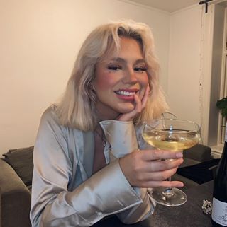 Profile Picture of Astrid Eilifsen (@astrid.eilifsen) on Facebook