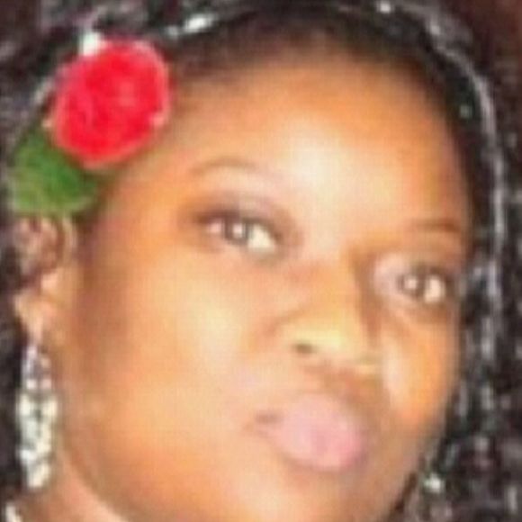 Davine Hill - Poshmark Profile Picture of Davine Hill (@queendee519) on Poshmark