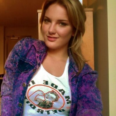 Profile Picture of Amelia Mccarty (@amelia6136) on Twitter