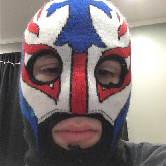 Profile Picture of Nate Guziec (@thegooze) on Poshmark