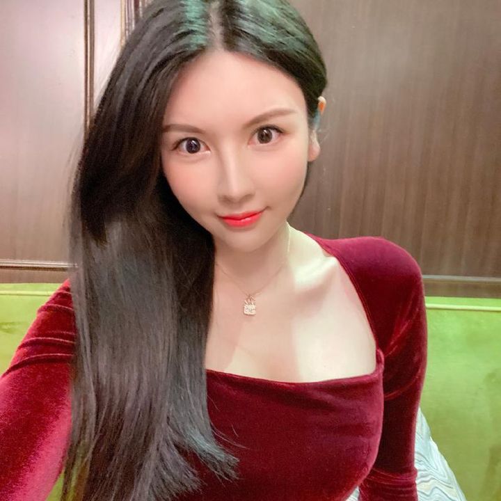 Profile Picture of Lisachen (@lisachen6802) on Tiktok