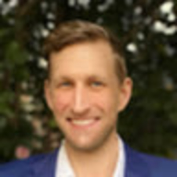 Profile Picture of Andrew Porter (@andrewporter666) on Poshmark