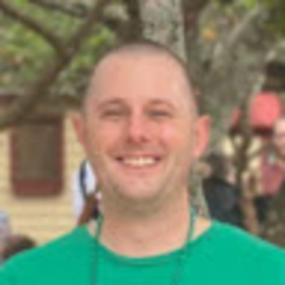 Profile Picture of Mike Hartman (@mhtwenty8) on Poshmark