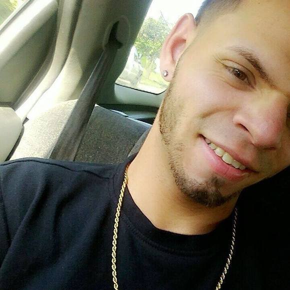 Profile Picture of Albert Mercado jonathan (@albert20) on Poshmark