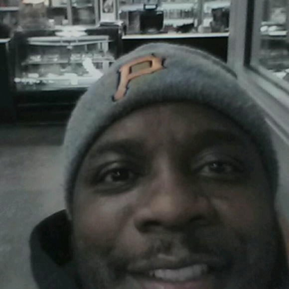 Profile Picture of David Hipps (@fogo2560) on Poshmark