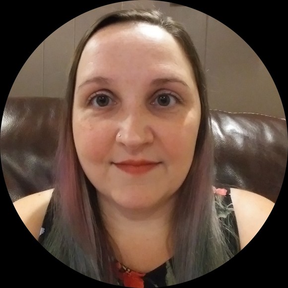 Renee Boal - Poshmark Profile Picture of Renee Boal (@mamabubllc) on Poshmark