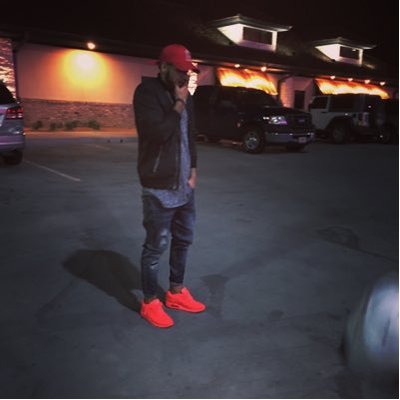 Profile Picture of Derek Bencomo (@DerekLeFLeur) on Twitter