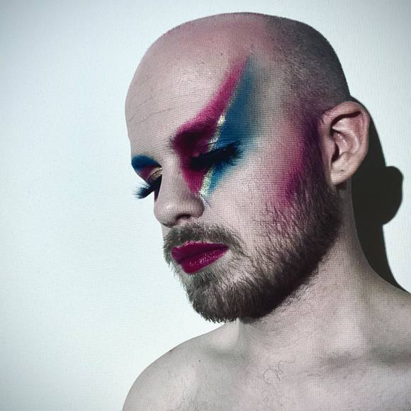 Matthew Raper - Poshmark Profile Picture of Matthew Raper (@alexisbaus) on Poshmark