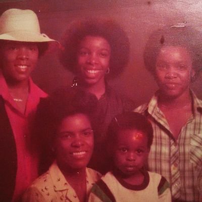 Profile Picture of Kenyatta Hunter (@0bbe6de137e8451) on Twitter