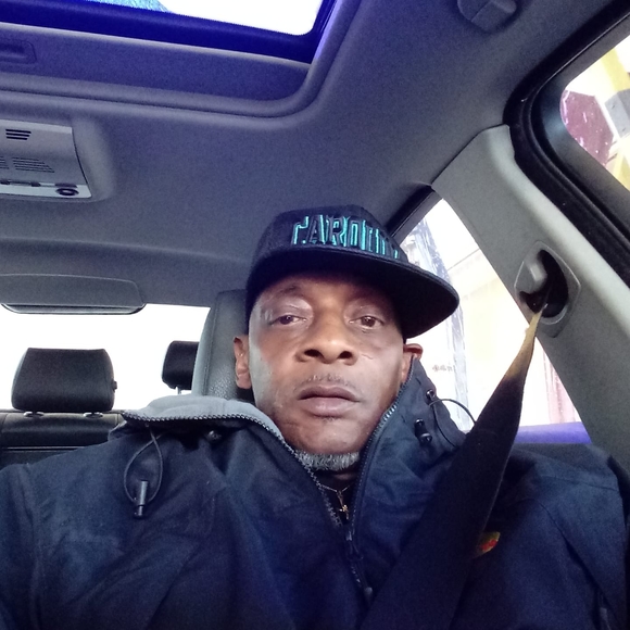 Profile Picture of Gregory Ramsey (@greggramssey45) on Poshmark