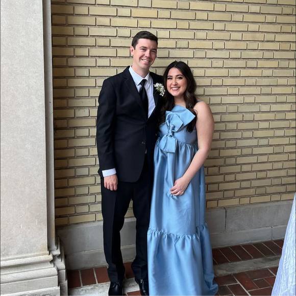 Profile Picture of Andrew Jonson (@andrew_jonson) on Poshmark