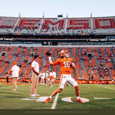 Profile Picture of Larry_long (@larrylong2008) on Twitter