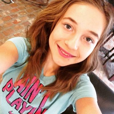 Profile Photo of Sophia Ferrara (@sophia_anne34) on Twitter