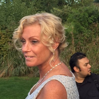 Profile Picture of Pam St. Angelo (@PamelaStAngelo) on Twitter
