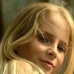 Profile Picture of Charlotte Snippert (@snapgirlbaby) on Instagram