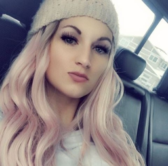 Profile Picture of Taylor Yale (@bossladytaylor) on Poshmark