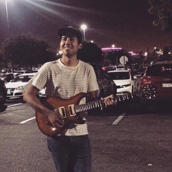 Profile Picture of Alec Calvillo (@childishcal) on Poshmark