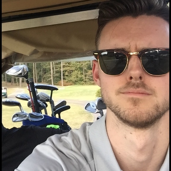 Profile Picture of Alec Fischer (@alecfisch) on Poshmark