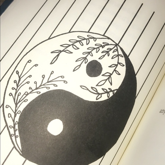 Profile Picture of Cora Padilla (@corapadilla) on Poshmark