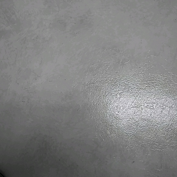 Profile Picture of Peter Pena (@malesalsero) on Poshmark