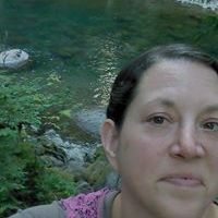 Profile Picture of Vivian Kiester (@chongita28) on Pinterest