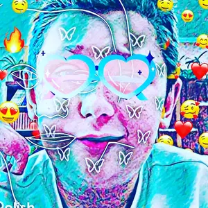 Profile Picture of твой краш🔞🔞🔞🐺☝️ (@demellllliiionn___) on Tiktok