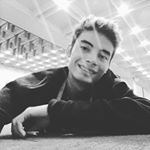 Profile Picture of Jim Josué/ 白敬亭 (我的中国名字) (@jim16james) on Instagram