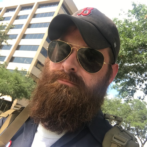 Profile Picture of Matt Reynolds (@mattdreynolds) on Poshmark