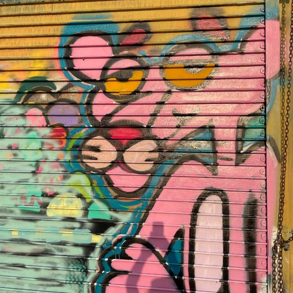 Profile Picture of Paola Wolowitz (@glamex) on Poshmark