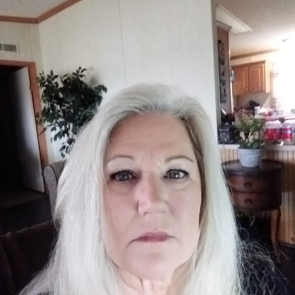 Profile Picture of Pamela Adkins (@lma2times) on Poshmark