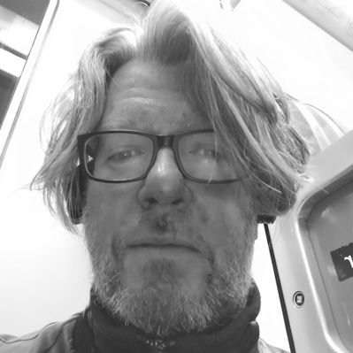 Profile Picture of Andy Prescott (@mauriceandyp) on Twitter