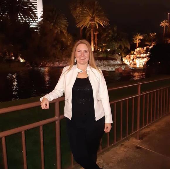 Profile Picture of Lee Perreault (@aimsta5) on Poshmark