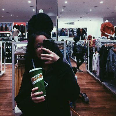 Profile Picture of Cheng Yee ʕ•ᴥ•ʔ (@chxngyxx) on Twitter