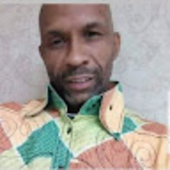 Profile Picture of Robert Wilson (@incognito5469) on Poshmark