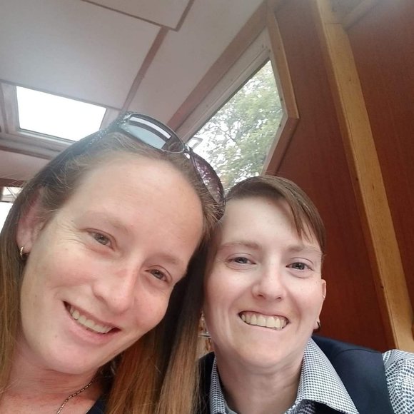 Profile Picture of Casey Bentley (@lil_lady_4u81) on Poshmark