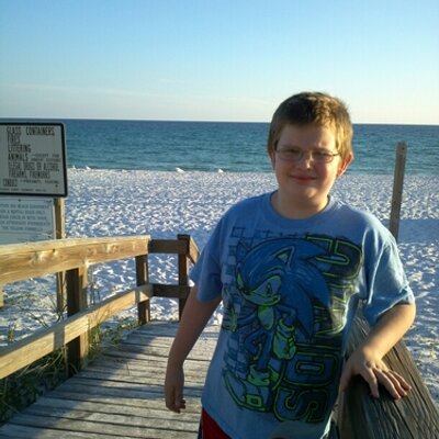 Profile Picture of Amanda Qualls (@qualls_amanda) on Twitter