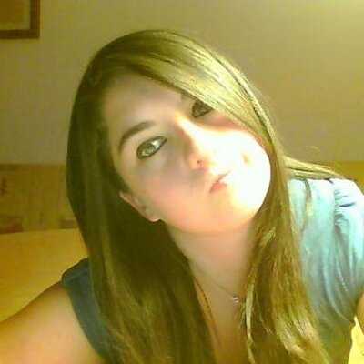 Profile Picture of Laura Arizmendi (@lauduckling) on Twitter