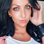 Profile Picture of Cassandra L. Thompson (@darkgoddesspoetry) on Instagram