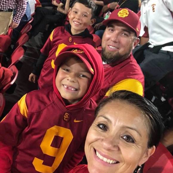 Profile Picture of Chris Cusino (@chriscusino) on Poshmark