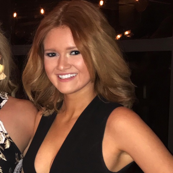 Profile Picture of Katie Racek (@katieracek) on Poshmark