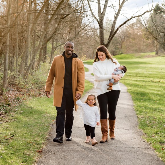 Profile Picture of Meredith Walter (@mkristeen) on Poshmark