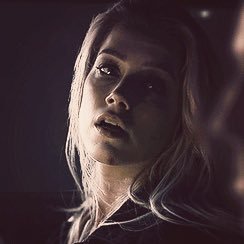 Profile Picture of Allison Rogers (@foIIlowme) on Twitter
