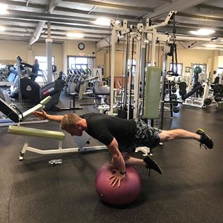 Profile Picture of Alex Karris (@alex.karris) on Facebook